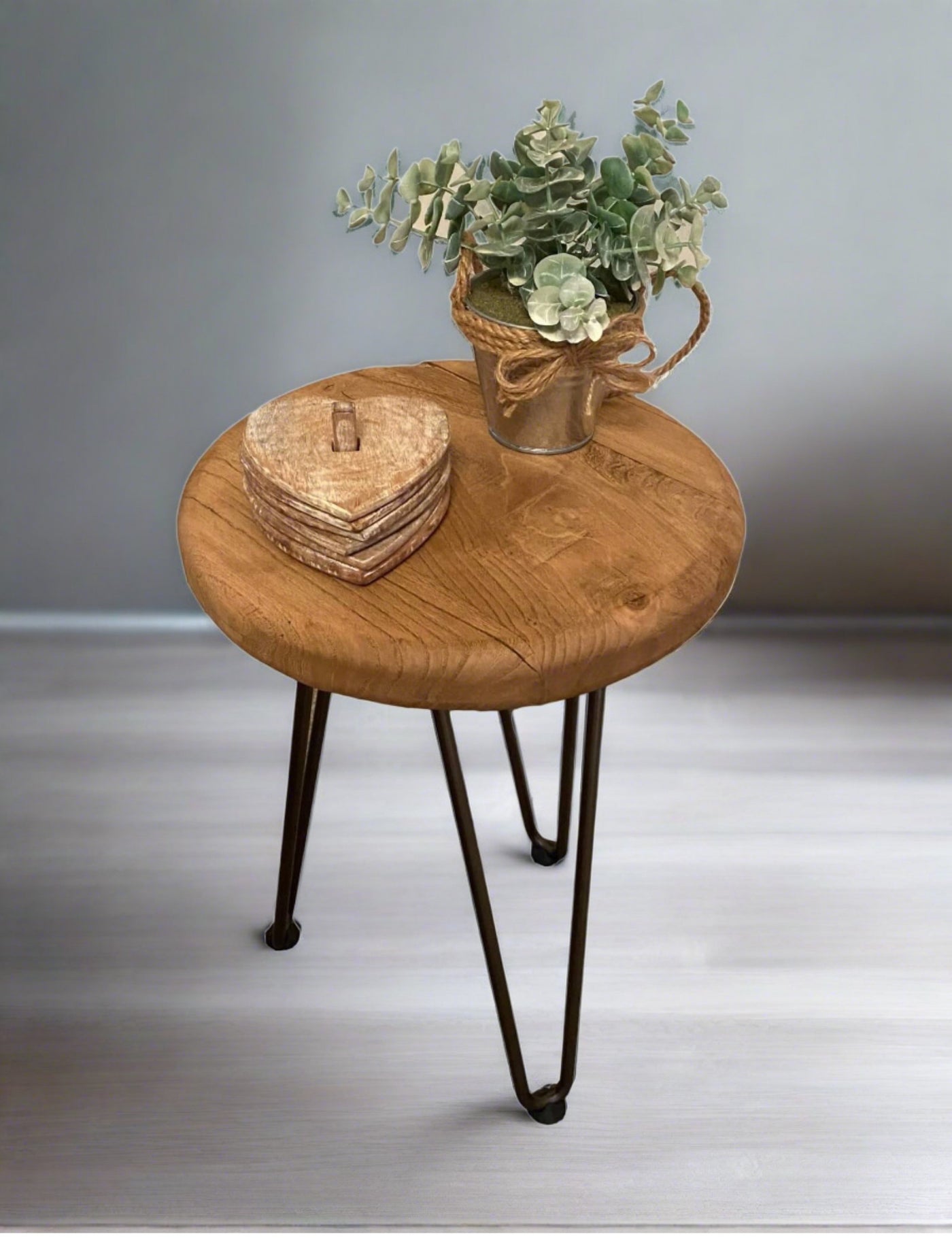 Old Barn Side Table - Round (4638199775287)